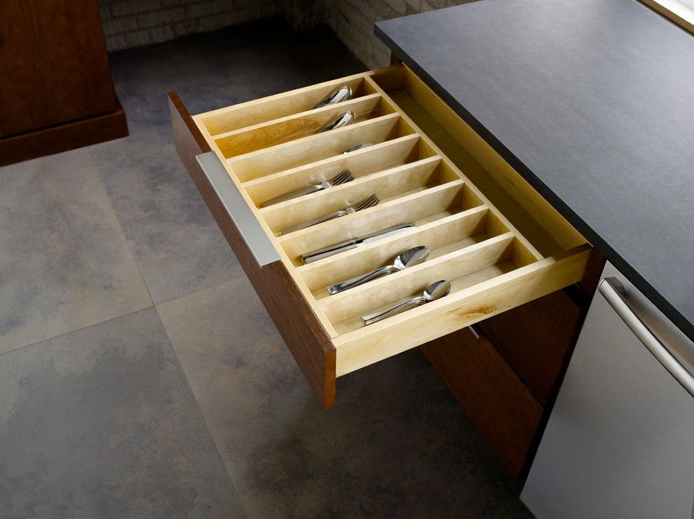 Mid Continent Cabinetry for a Traditional Kitchen with a Storage Solutions and Drawer Organizer by Mid Continent Cabinetry