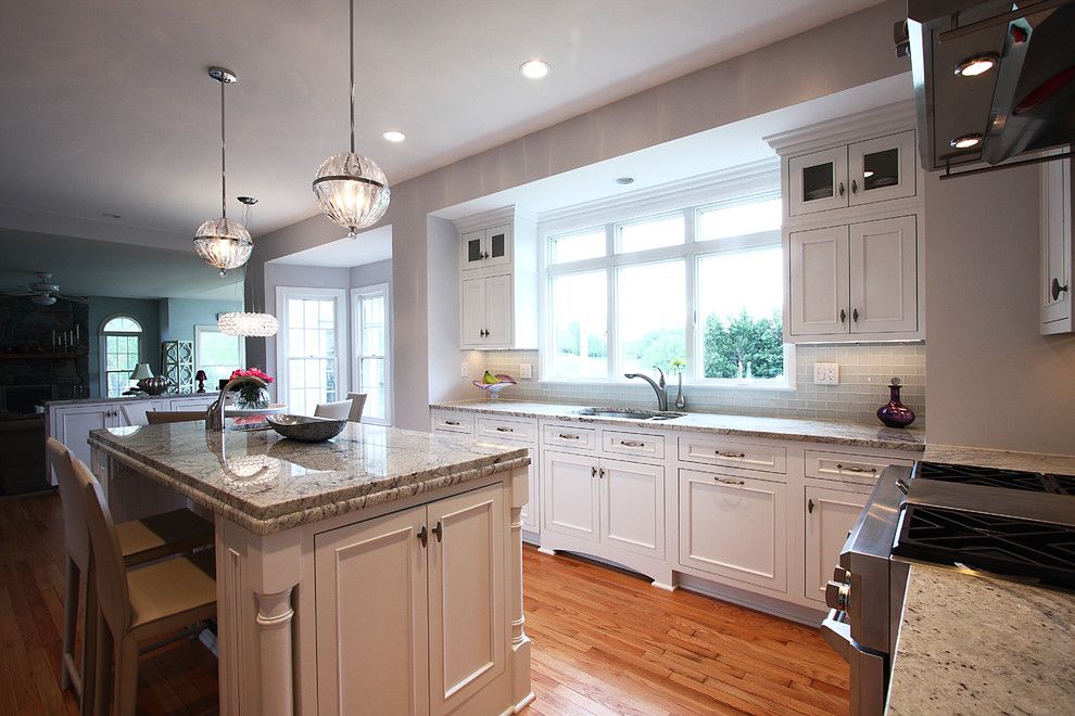 Msi Granite For A Traditional Kitchen With A Pendant Light And