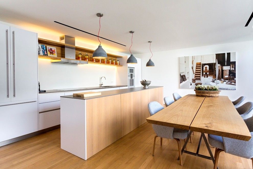 Neolith Countertops for a Scandinavian Kitchen with a Suelos De Madera and Contemporary Kitchen by Neolith by Thesize