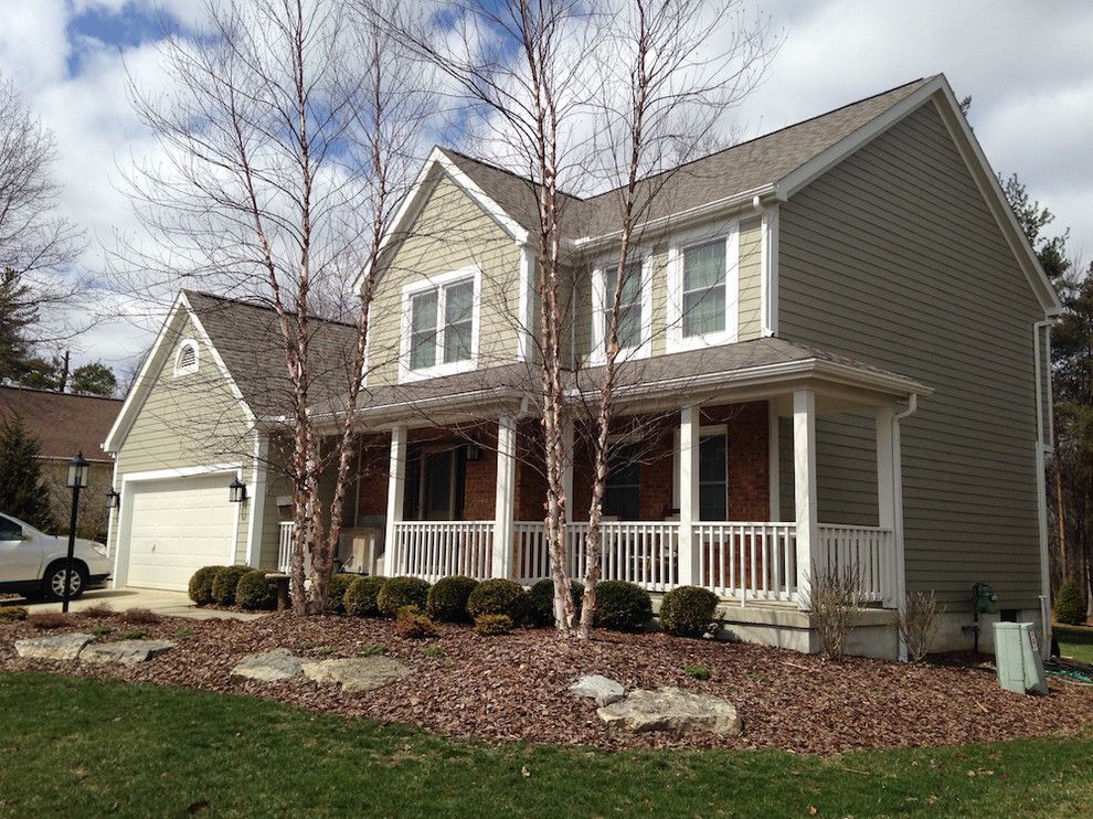 Owens Corning Roofing for a Traditional Exterior with a Roofing and James Hardie 7.25