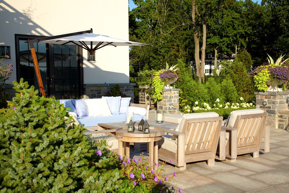 Peaceful Valley Furniture for a Transitional Patio with a Modern Site Design and Greenwich Residence by Leap Architecture