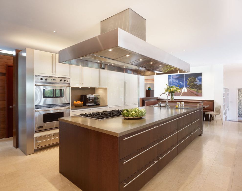 Poggenpohl for a Modern Kitchen with a Tiled Floor and Kitchen by Rockefeller Partners Architects