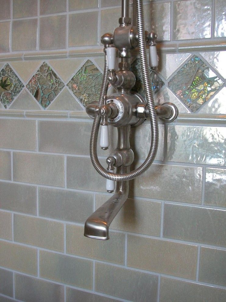 Pratt and Larson for a Eclectic Bathroom with a Metallic and Metallic Shower Wall by Pratt and Larson Ceramics