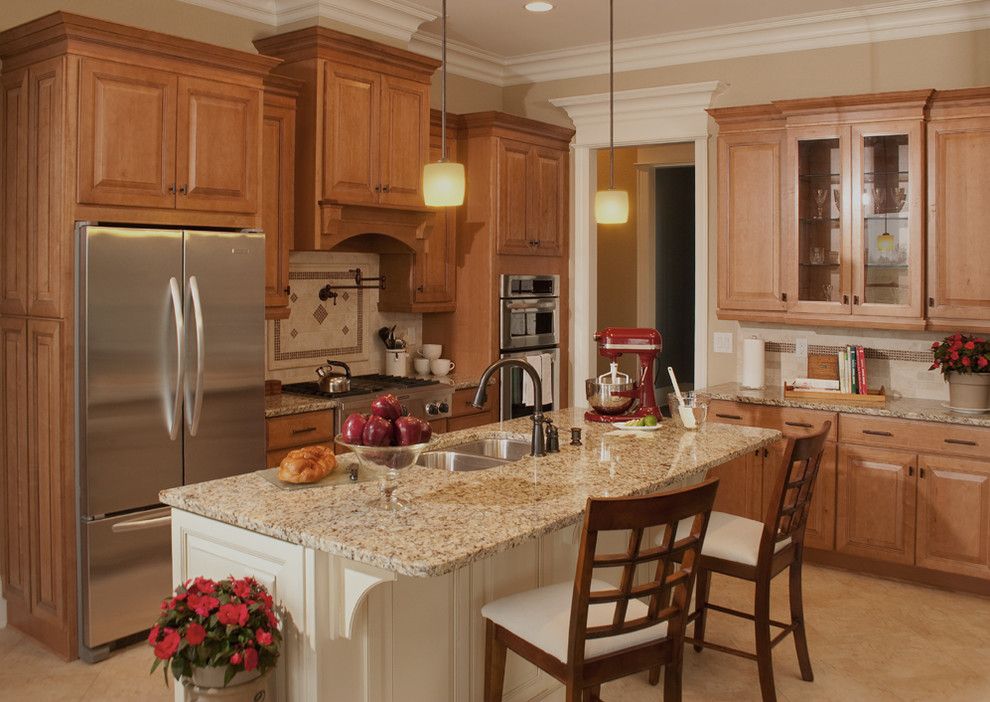 Santa Cecilia Light Granite for a Traditional Kitchen with a Granite Countertop and Cabinetry Product Photos by Ideal Design & Cabinetry