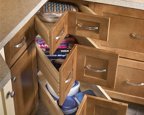 Schuler Cabinetry for a Traditional Kitchen with a Corner Drawers and Organization Done 