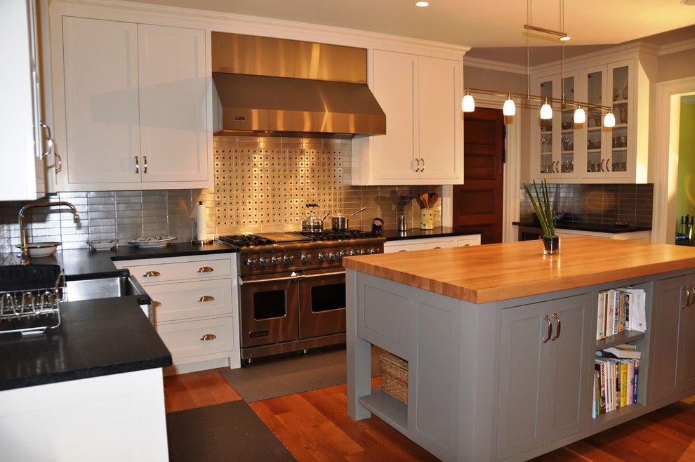 Sewell Appliance for a Transitional Kitchen with a Stainless Steel Stove and Sewell St. 2 Newton by Sb Architects Inc.