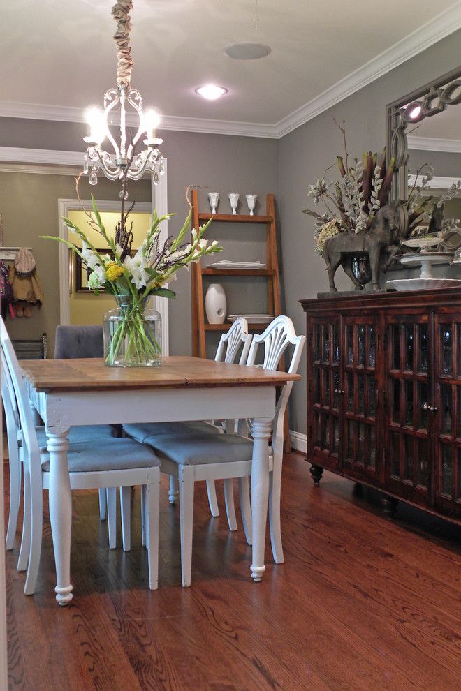 Sherwin Williams Naval for a Traditional Dining Room with a Chandelier and Dallas, Tx: James and Lynsey Purl by Sarah Greenman