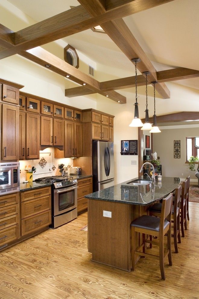 Shiloh Cabinets for a Traditional Kitchen with a Recessed Lighting and Kitchen by the Lifestyle Group Inc.