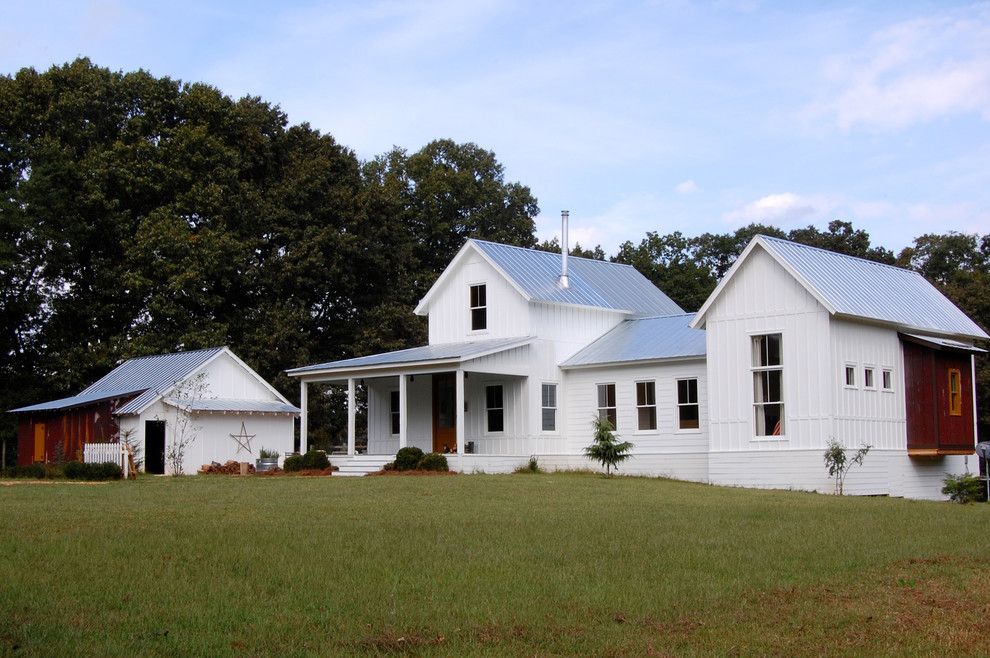 Shotgun Houses for a Farmhouse Exterior with a Metal Roof and My Houzz: Colorful Vintage Finds Fill a Chic Modern Farmhouse by Corynne Pless