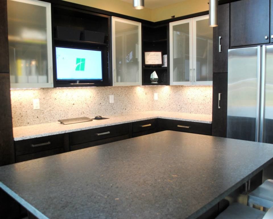 Silver Pearl Granite for a  Kitchen with a  and Maple Rohe Espresso Cabinets, Silver Pearl Granite, Silestone Quartz Backsplash by Hatchett Design/remodel