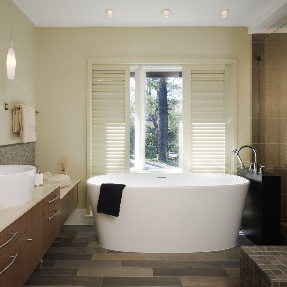 Wetstyle for a Contemporary Bathroom with a Tub and Randall Mars by Randall Mars Architects