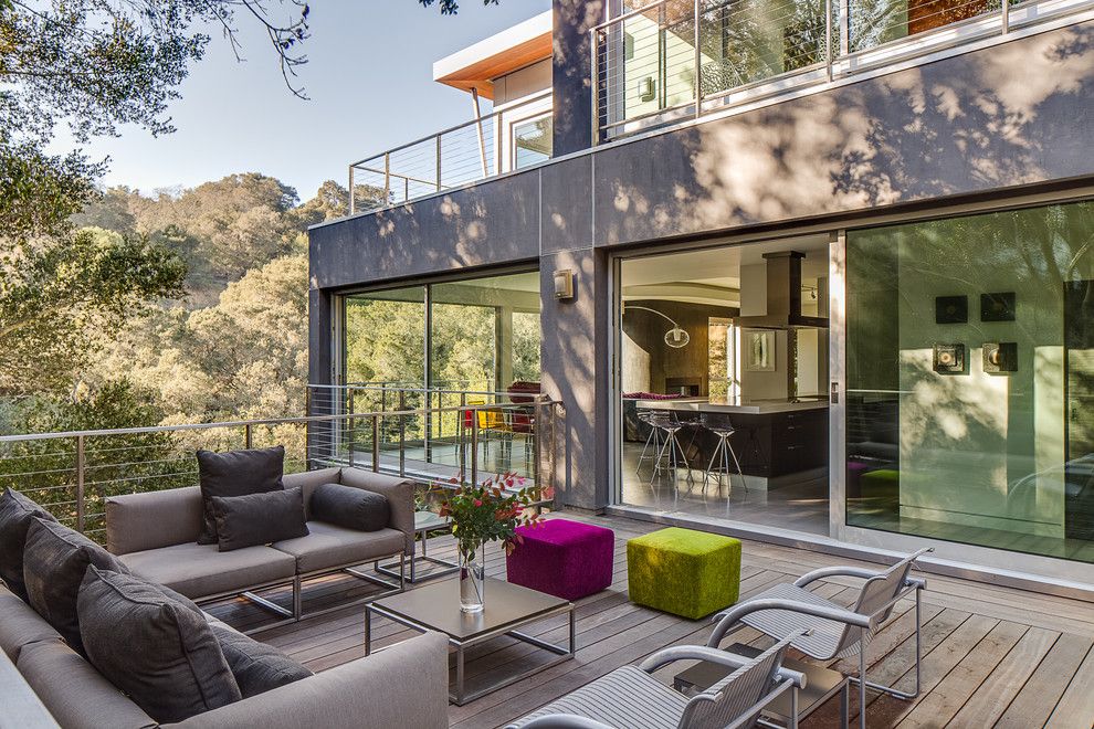 Casa Leaders Furniture for a Modern Deck with a Sliding Doors and Modern is Modern Again in Portola Valley by Mark Brand Architecture