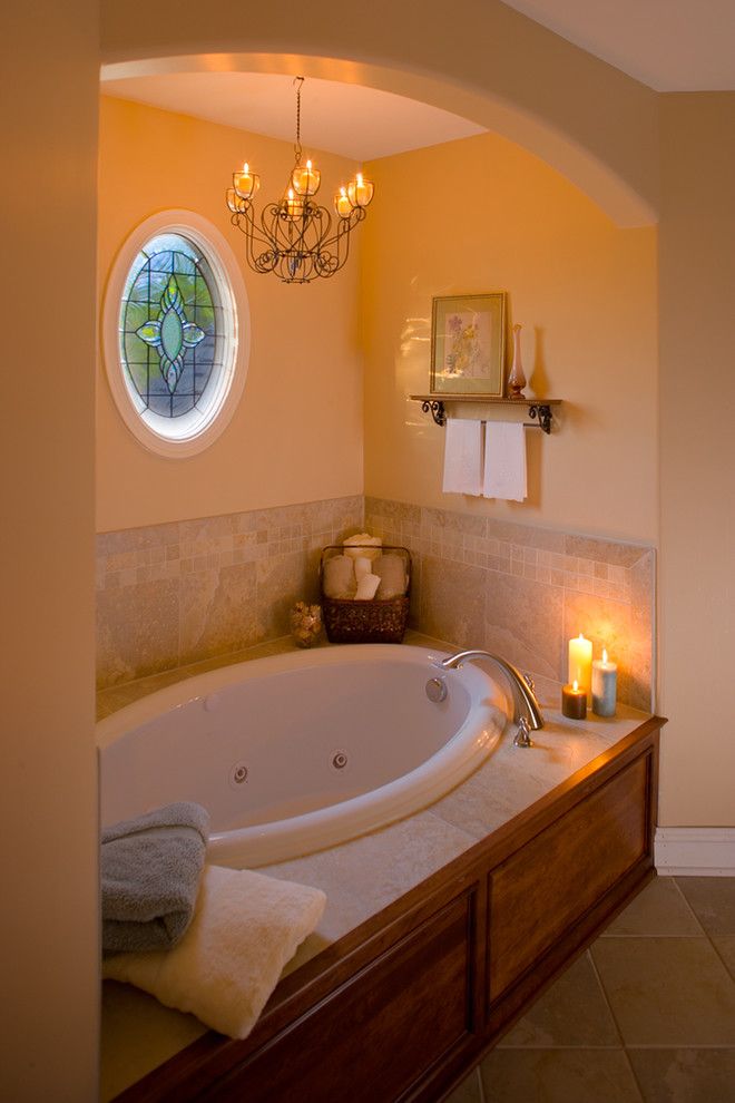 Acme Glass for a Traditional Spaces with a Master Bathroom and Bathroom Designs by Acm Design