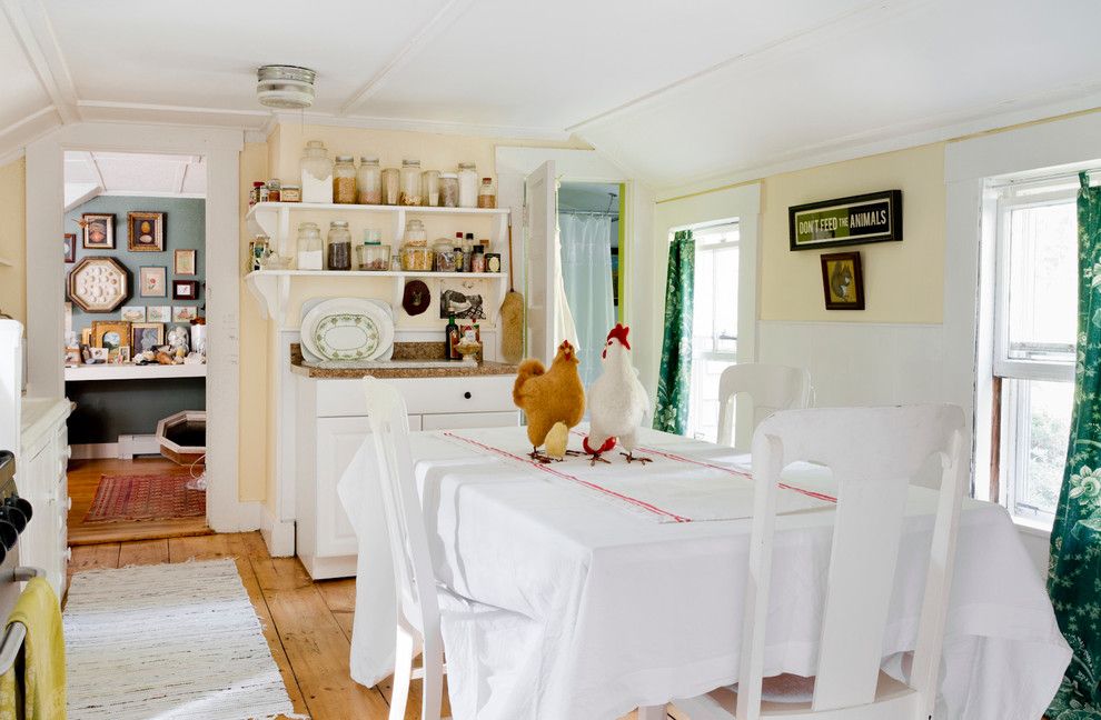 Adorne for a Farmhouse Kitchen with a My Houzz and My Houzz: Lauren Decatur by Rikki Snyder