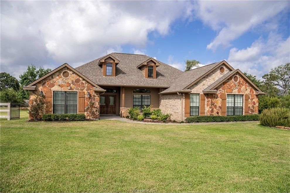 Aerofit College Station for a Traditional Spaces with a Property for Sale in College Station and 5257 Vintage Oaks Dr by Re/max Bryan College Station   Sarah Miller