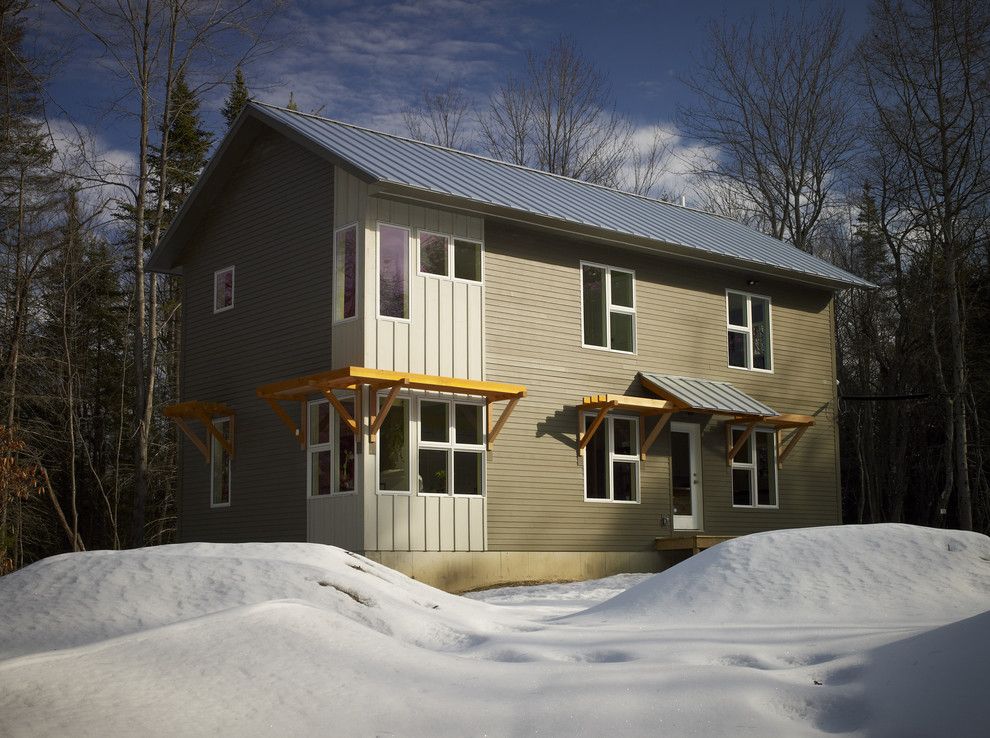 Airco Mechanical for a Contemporary Exterior with a Sunshade and the Lean Too House by David Matero Architecture