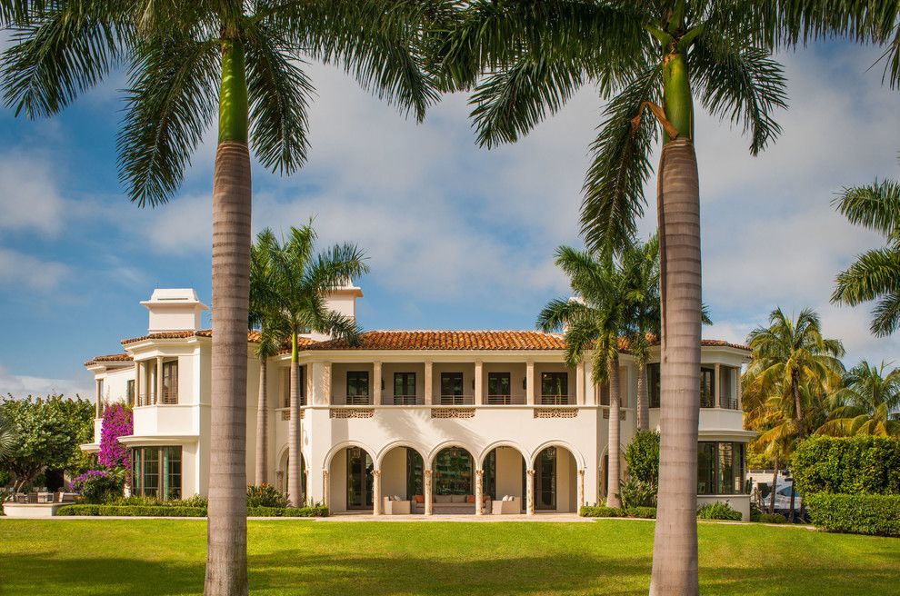 Akoya Miami Beach for a Mediterranean Exterior with a Cobblestone and Miami Beach Residence 2 by Overmyer Architects