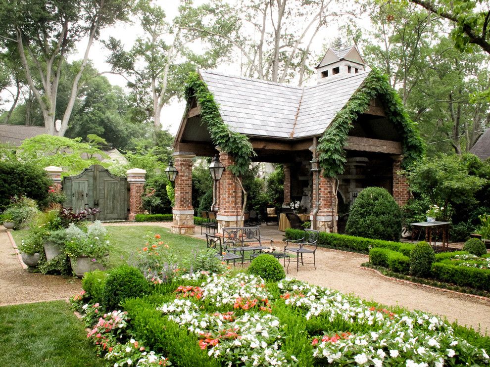 Alabama Furniture Market for a Traditional Landscape with a Lawn and Fireplace Pavillion with Wood Gate by the Collins Group/jdp Design