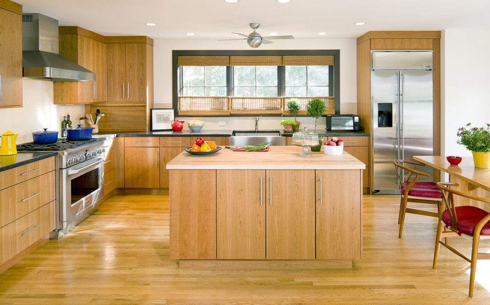 Amaron for a Contemporary Kitchen with a Simple and Accessible Leed Residence Kitchen by Lda Architecture & Interiors