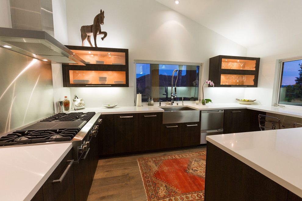 Amaron for a Contemporary Kitchen with a White Wall and Colodny Drive Residence by Legacy Construction & Development, Inc.