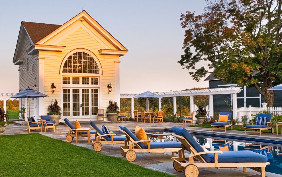 Arbors on Post Oak for a Traditional Pool with a Lanterns and Crisp Architects by Crisp Architects