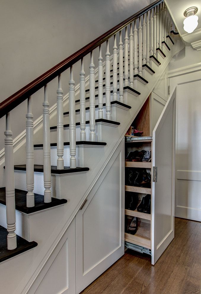 Baluster Spacing for a Traditional Staircase with a Brooklyn and Brooklyn Townhouse by Ben Herzog