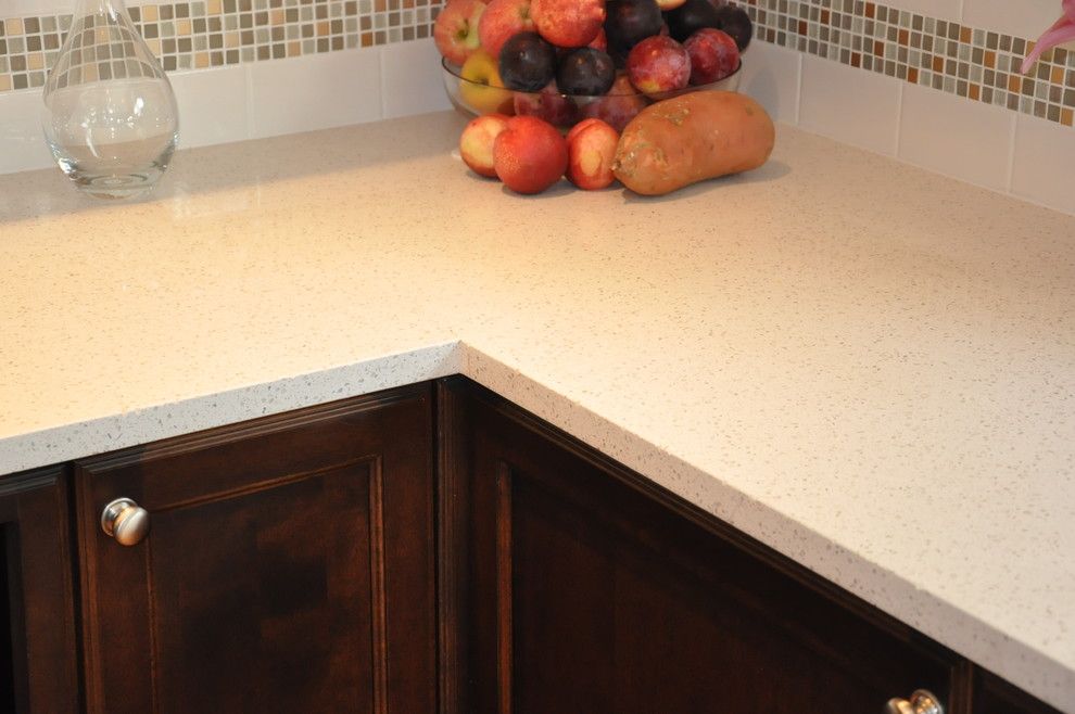 Baywolf for a Traditional Kitchen with a Chroma Soulid Surface Counter and West Seattle by Baywolf Dalton, Inc.