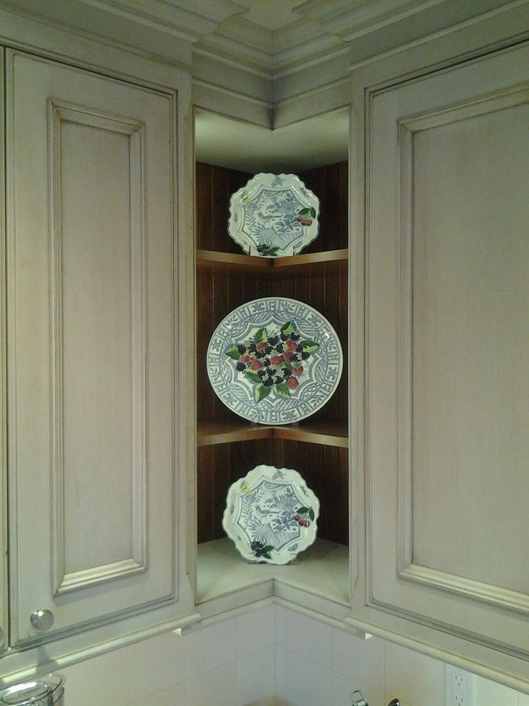 Baywolf for a Traditional Spaces with a Undermount Sink and Webster's Point by Baywolf Dalton, Inc.