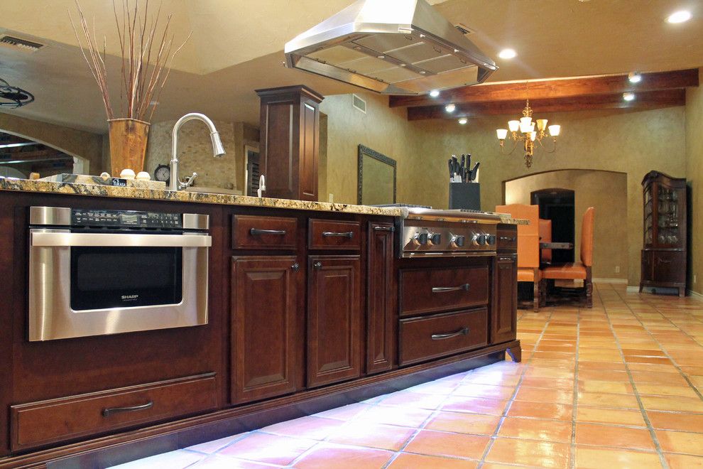 Belterra Austin for a Traditional Kitchen with a Natural Stone Backsplash and Traditional Rustic Kitchen Design by Tukasa Creations, Inc.