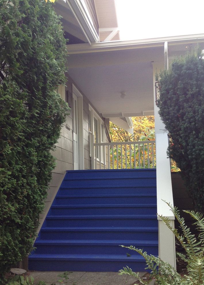 Benjamin Moore Seattle for a Craftsman Deck with a Deck Stairs and Mount Baker 2013 by Sound Painting Solutions