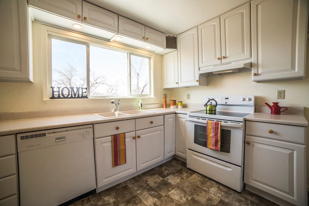 Berkshire Hathaway Real Estate Ct for a Contemporary Kitchen with a Estate Sale and Estate Sale Home Staging Photos for 1813 Chelwood Park Blvd Ne by Map Consultants, Llc