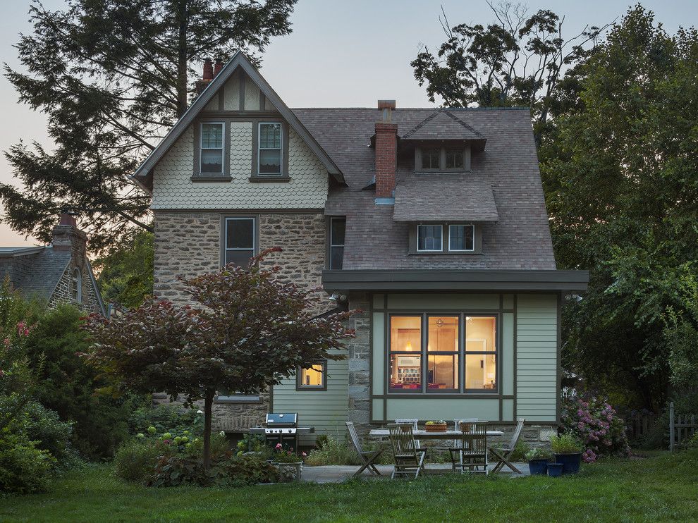 Buckminster for a Traditional Exterior with a Window Wall and Carpenter Lane by Buckminster Green Llc