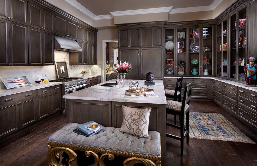 Cal King Dimensions for a  Kitchen with a Bar Stools and Thermador by Thermador Home Appliances