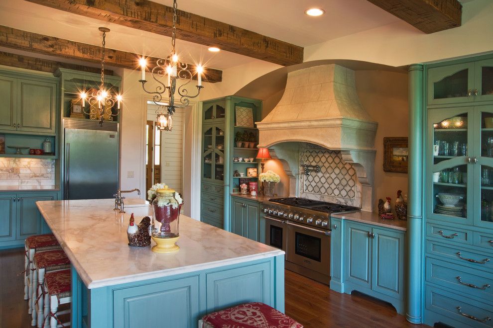 Charlie Wilson Appliance for a Traditional Kitchen with a Farmhouse Kitchen Design and Traditional Custom Kitchen by Scott Wilson Architect, Llc