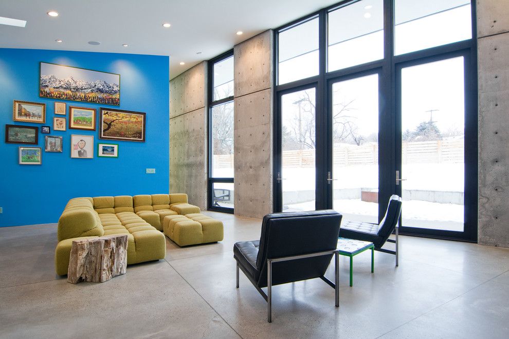 Cinder Block Retaining Wall for a Contemporary Living Room with a Beige Sectional and My Houzz: The Thorns by Lucy Call