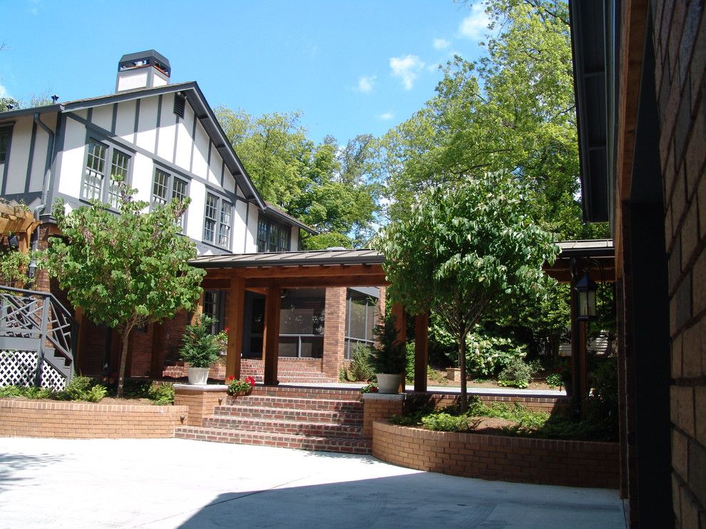 Colonnade Atlanta for a Traditional Exterior with a Traditional and View From Parking Court Toward the New Connector by Soorikian Architecture