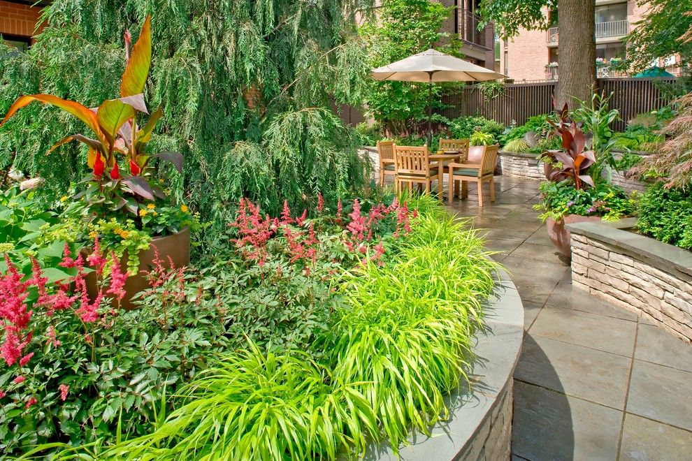 Craigslist Chicago Furniture for a Contemporary Landscape with a Flagstone Walls and Lincoln Park Bluestone by K&d Landscape Management