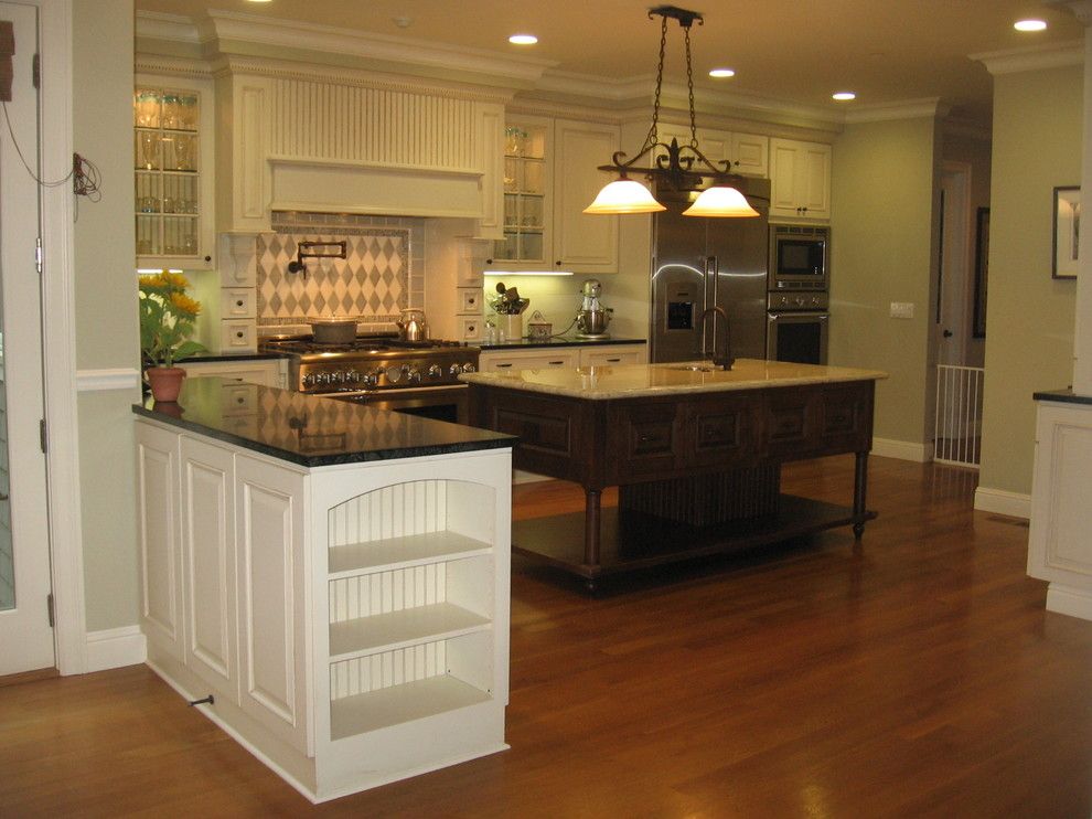 Danmar for a Traditional Kitchen with a Hutch and Wilmington 2 by Danmar Cabinet Company