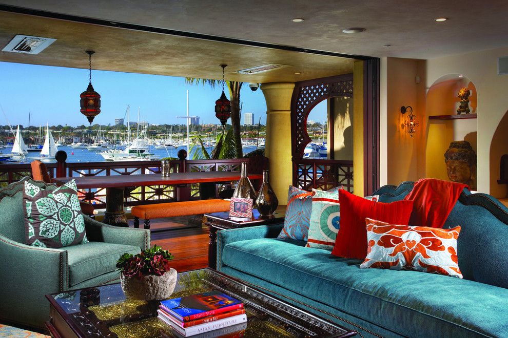 Don Roberto Jewelers for a Eclectic Living Room with a Arched Niche and Bayfront House 1 by Mark Becker Inc