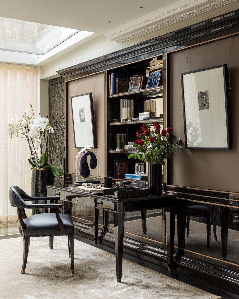 Don Roberto Jewelers for a Transitional Home Office with a Bespoke Furniture and Knightsbridge | London by Oficina Inglesa London