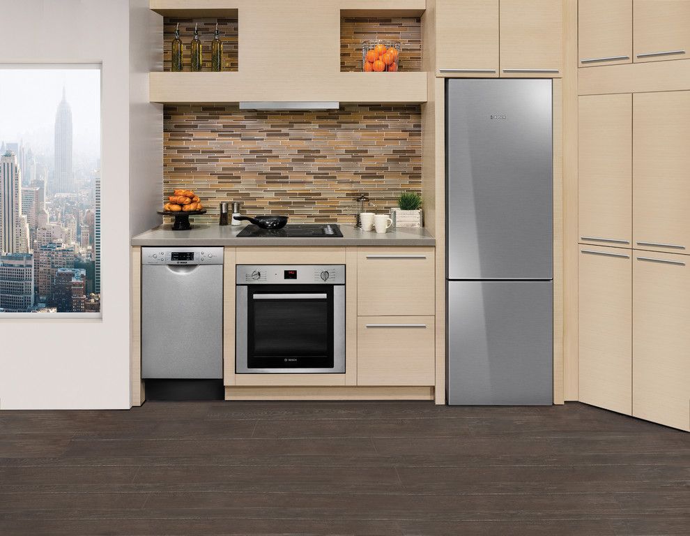 Door Jams for a Contemporary Kitchen with a Light Wood Cabinets and Bosch Small Spaces Kitchens by Bosch Home Appliances