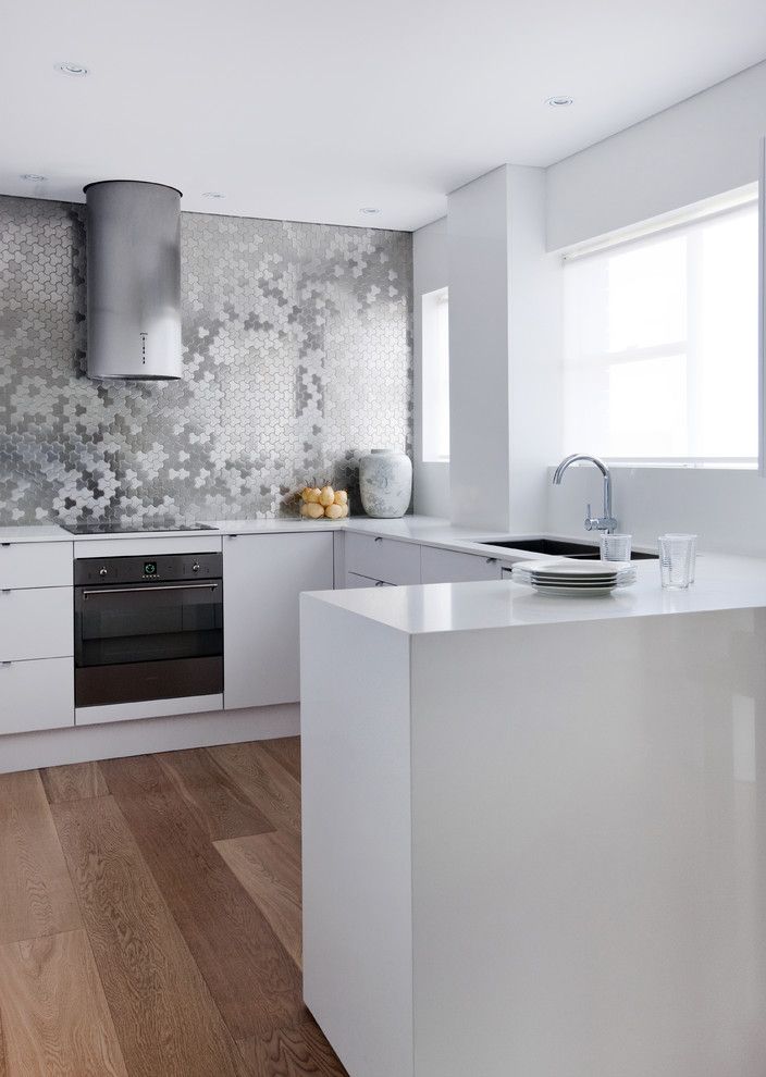 Emkay for a Contemporary Kitchen with a Wall Tile and Alloy Metal Tiles   Sydney Kitchen by Alloy Solid Metal Tiles