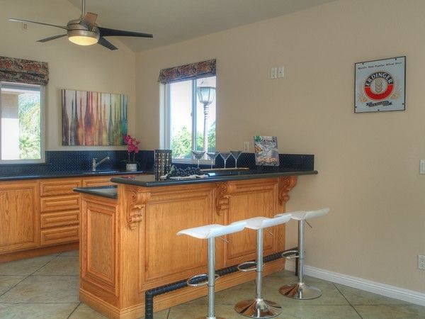 Enterprise Simi Valley for a Traditional Home Bar with a Home Stager and Simi Valley Special by Delicious Decors