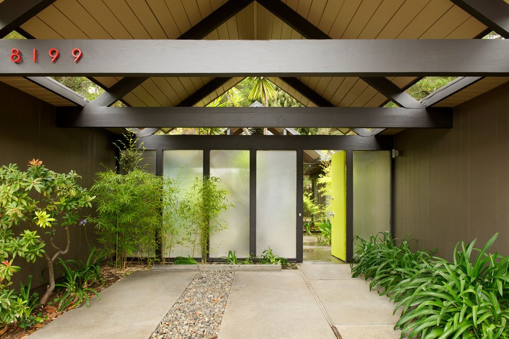 Frank Lloyd Wright Buffalo for a Modern Entry with a Concrete Pathway and Eichler Restoration by Beckner Contracting Residential