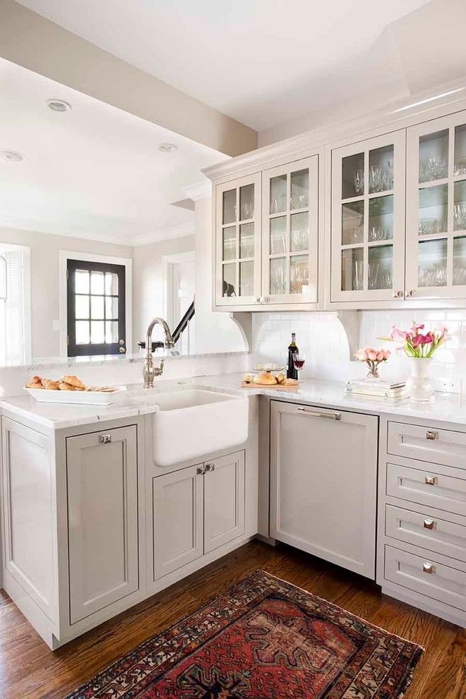 Glass House New Canaan for a Traditional Kitchen with a Custom Cabinetry and Pinetree Kitchen Renovation by Terracotta Design Build