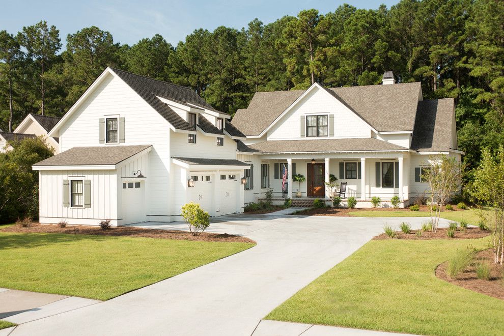 Goleta Ca Weather for a Farmhouse Exterior with a Beaufort and Hampton Hall   Farnsleigh by Court Atkins Group