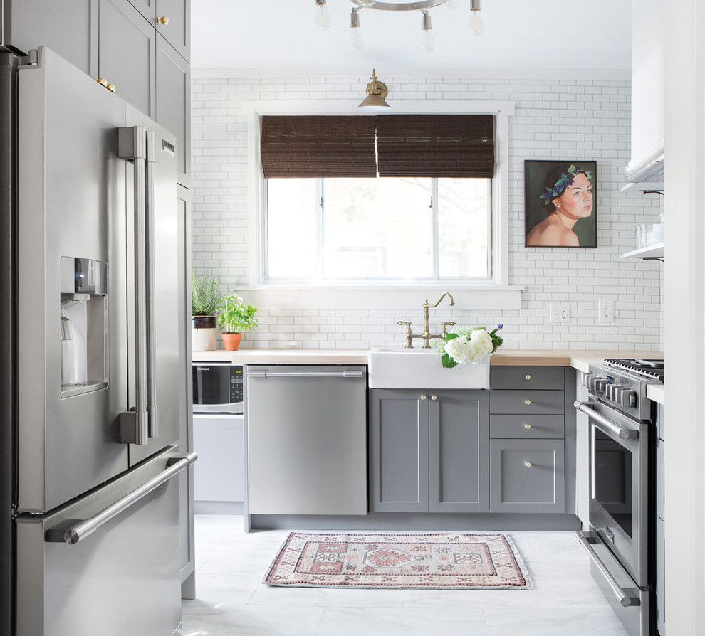 Greek Isles Charlotte for a Contemporary Kitchen with a Farmhouse Sink and Frigidaire by Frigidaire®