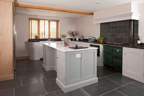 Hob Knob for a Traditional Kitchen with a Venetian Blinds and Pensham by Symes Interiors