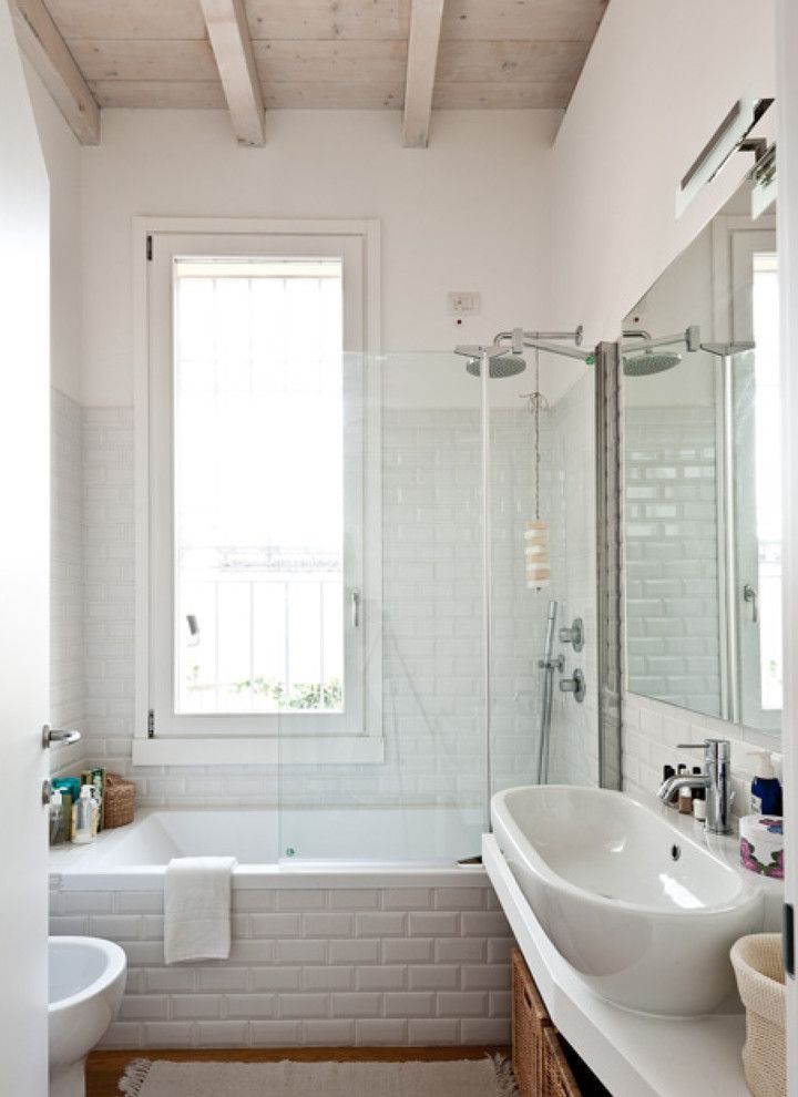 How to Fix Hole in Drywall for a Traditional Bathroom with a Doccia and + Castaldi by Elena E Francesco Colorni Architetti