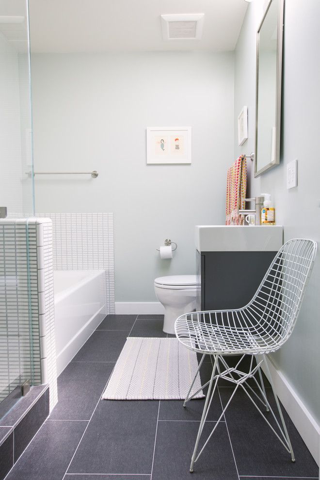 How to Install Porcelain Tile for a Contemporary Bathroom with a Gray Floor Tile and My Houzz: The Podolls by Nanette Wong